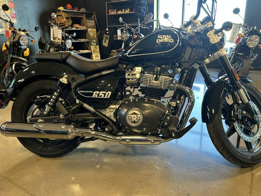 2024 Royal Enfield Super Meteor 650 Astral