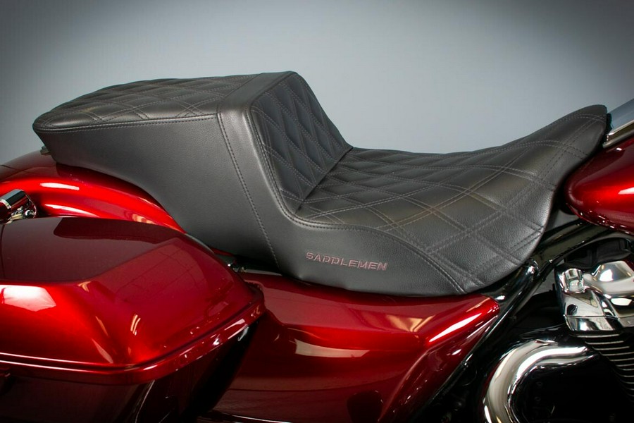 2017 Harley-Davidson Road Glide Special