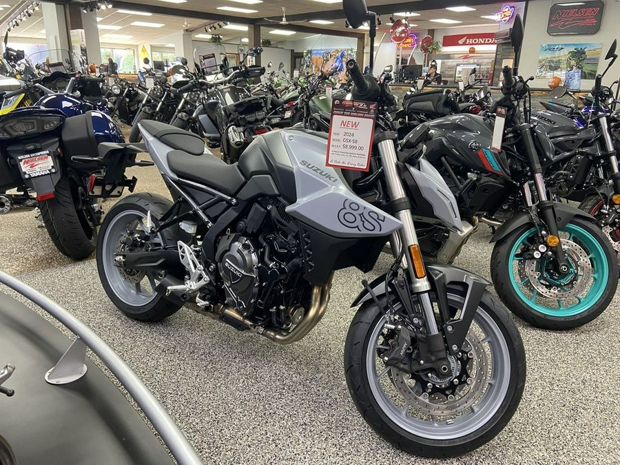 2024 Suzuki GSX 8S