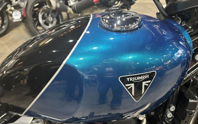 2026 Triumph Bonneville Bobber