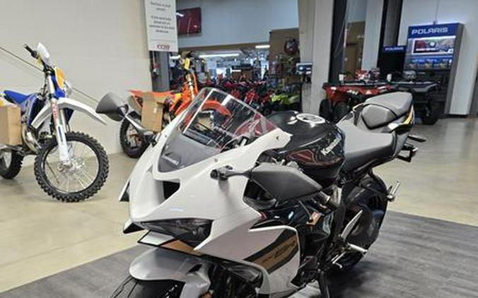 2026 NINJA ZX-6R ABS