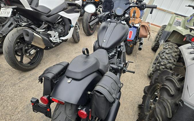 2022 INDIAN MOTORCYCLE CHIEF BOBBER DARK HORSE