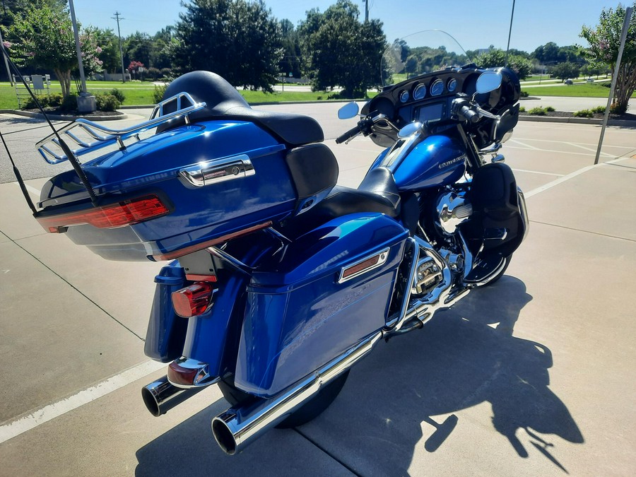 2015 Harley-Davidson® Ultra Limited Superior Blue