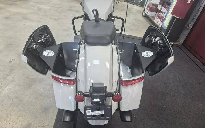 2026 Indian Motorcycle Chieftain® PowerPlus Dark Horse with 112 and PowerBand Audio Package