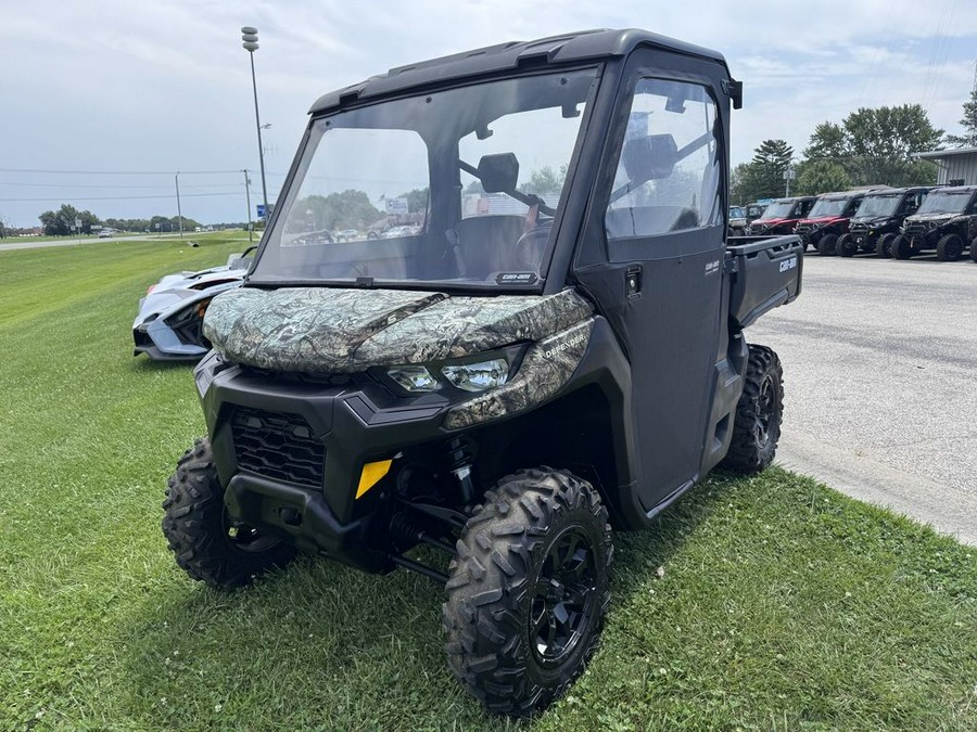 2020 Can-Am® Defender DPS™ HD5 Mossy Oak Break-Up Country Camo