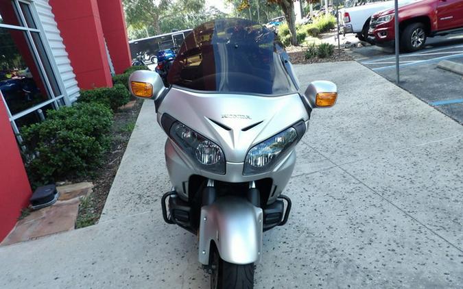 2016 Honda Gold Wing Audio / Comfort