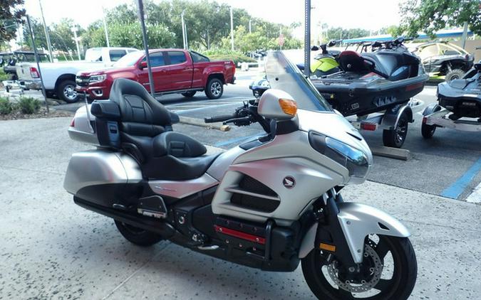 2016 Honda Gold Wing Audio / Comfort