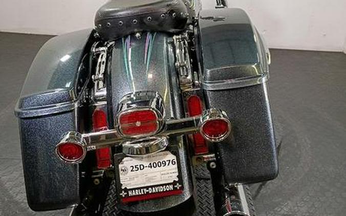 2015 Harley-Davidson® FLHR - Road King®