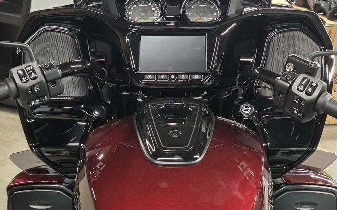 2026 Indian Motorcycle® Pursuit Dark Horse®