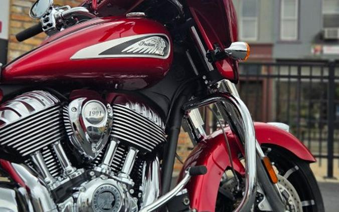 2025 Indian Motorcycle Chieftain® Limited with PowerBand Audio Package