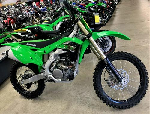 2020 Kawasaki KX250 Totally Revised | 10 Fast Facts (Video)