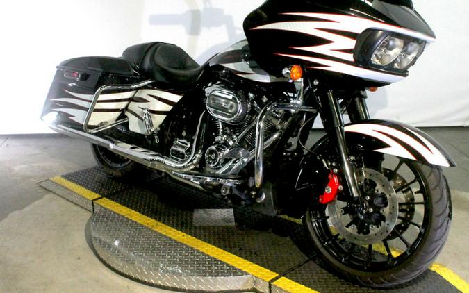 2017 Harley-Davidson® FLTRXS - Road Glide® Special