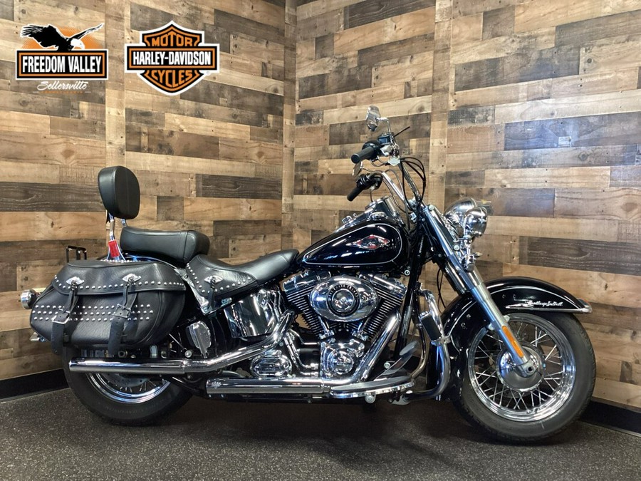 2012 Harley-Davidson® Heritage Softail® Classic Black