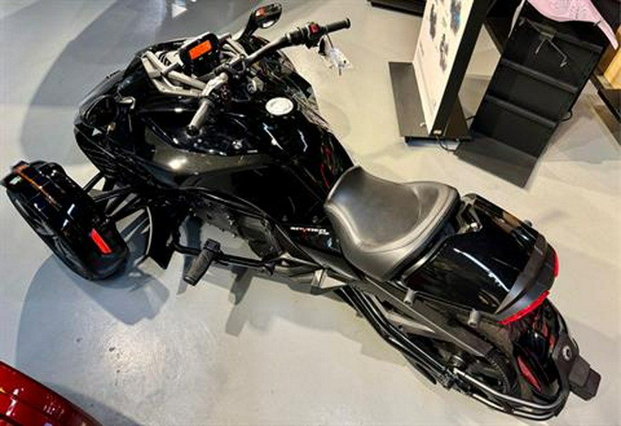 2023 Can-Am Spyder F3