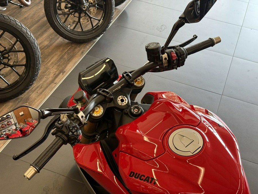 2025 Ducati Streetfighter V2 S Ducati Red