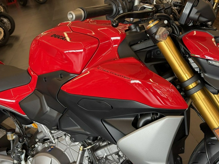 2025 Ducati Streetfighter V2 S Ducati Red