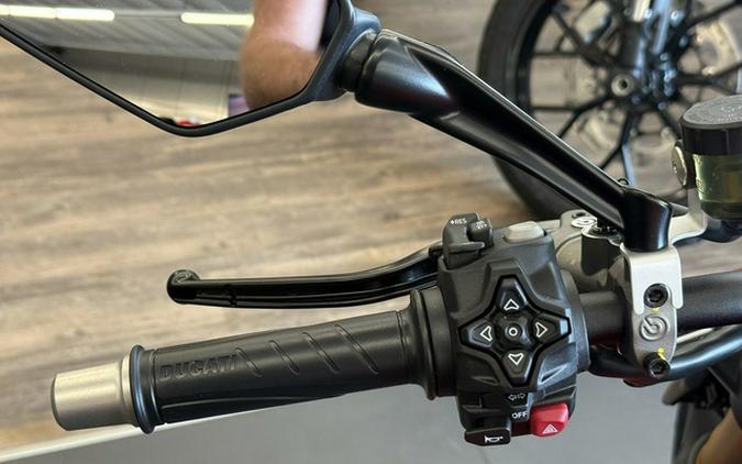 2025 Ducati Streetfighter V2 S Ducati Red