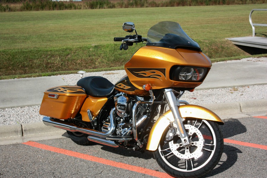 2016 Harley-Davidson® FLTRXS Road Glide® Special