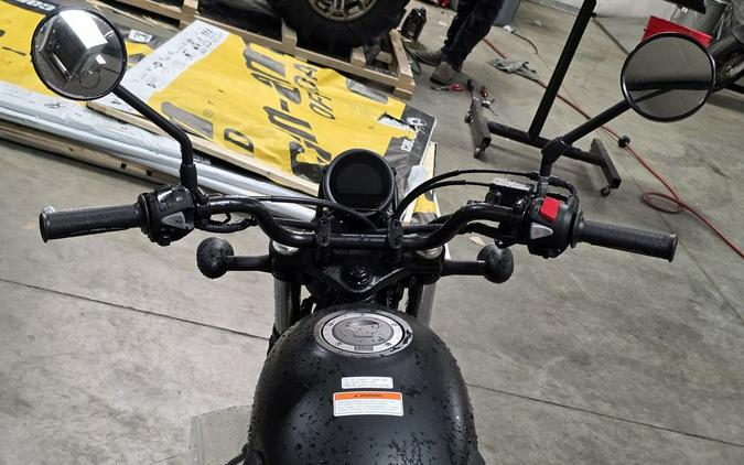 2025 Honda SCL 500