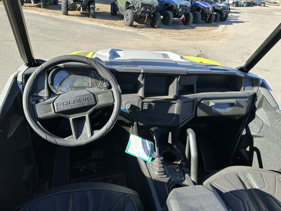 2024 Polaris GENERAL® XP 4 1000 Sport