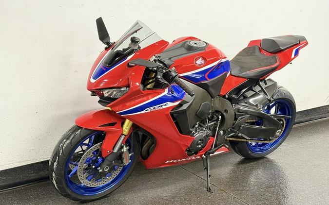 2017 Honda® CBR1000RR