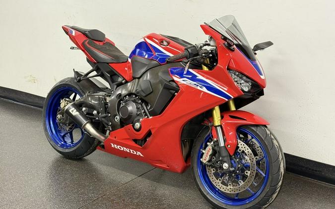 2017 Honda® CBR1000RR