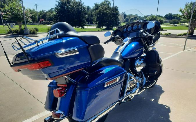 2015 Harley-Davidson® Ultra Limited Superior Blue