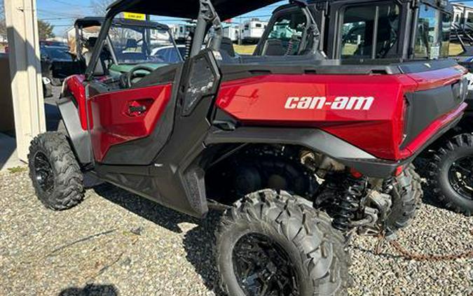 2024 Can-Am Commander XT 700