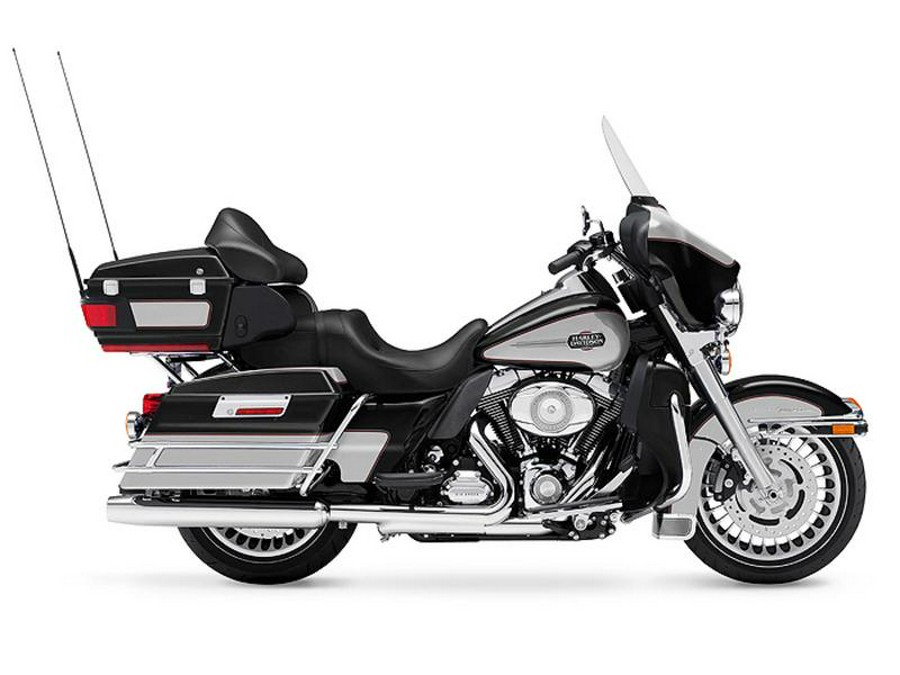 2011 Harley-Davidson® FLHTCU - Ultra Classic® Electra Glide®