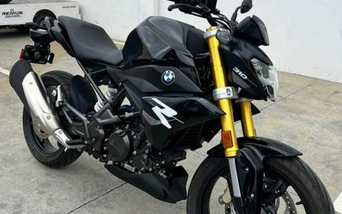 2022 BMW G 310 R Cosmic Black 2