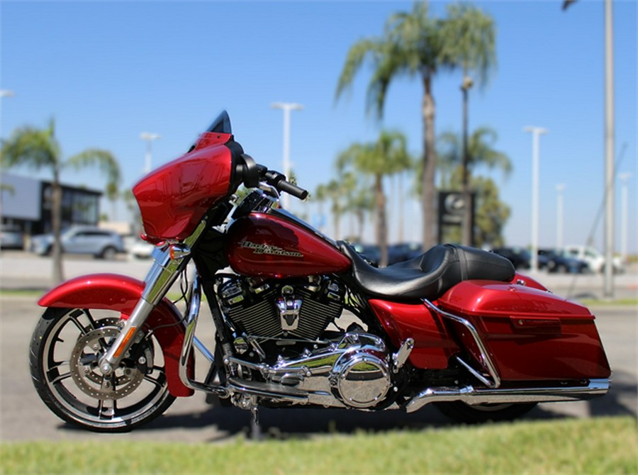 2018 Harley-Davidson Street Glide