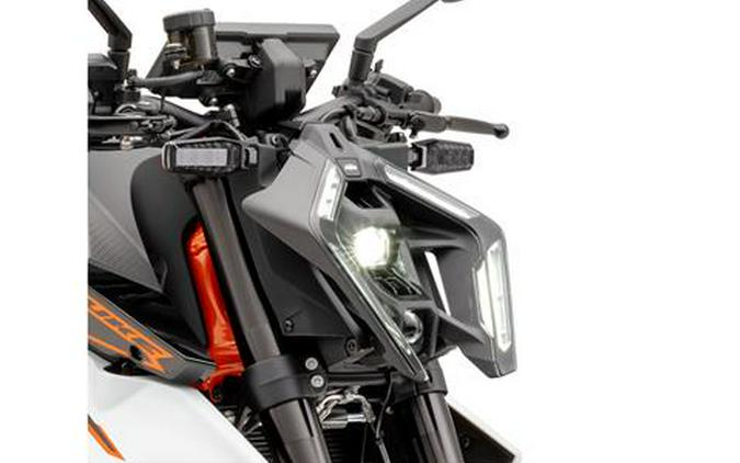2026 KTM 990 Duke R