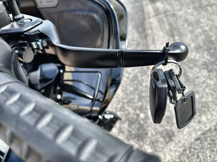 2026 Harley-Davidson® Road Glide 3 Vivid Black