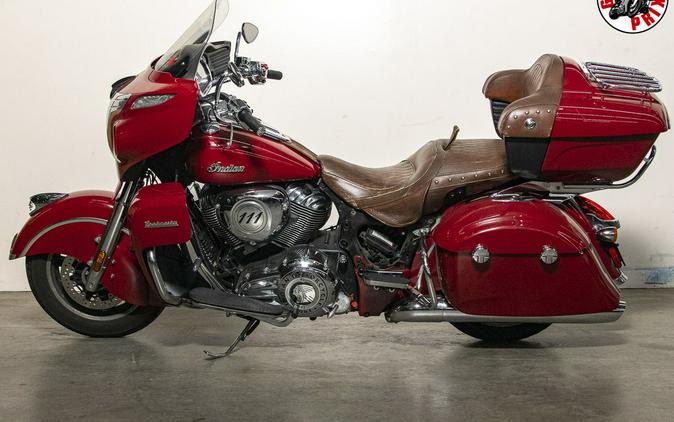 2015 Indian Motorcycle® Roadmaster™ Indian Red