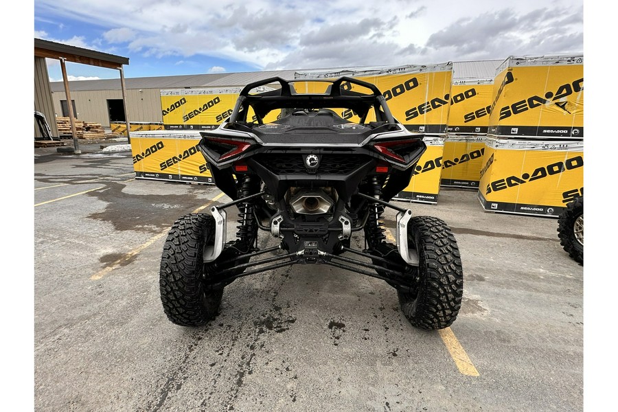 2024 Can-Am Maverick R X RS With Smart-Shox