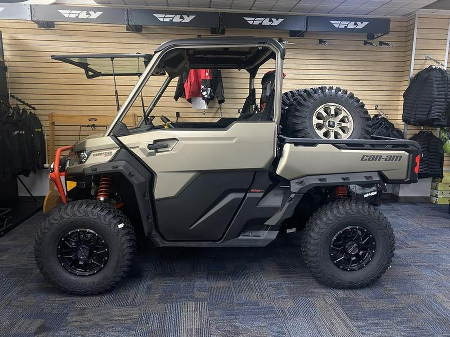 2023 Can-Am® Defender X mr with Doors HD10