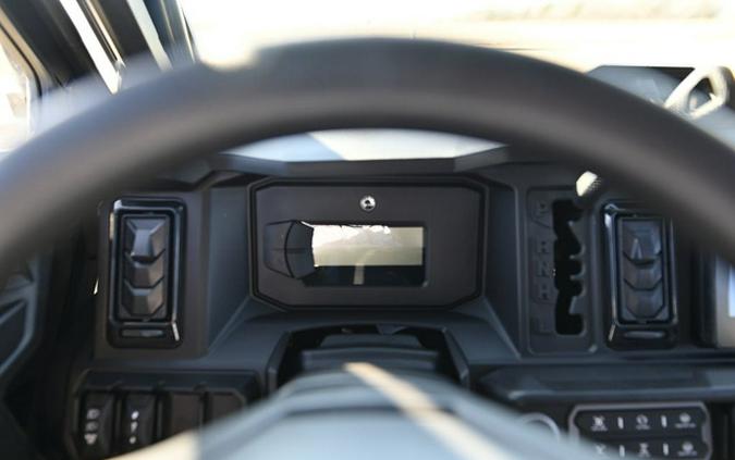 2026 Can-Am Defender MAX Limited HD11