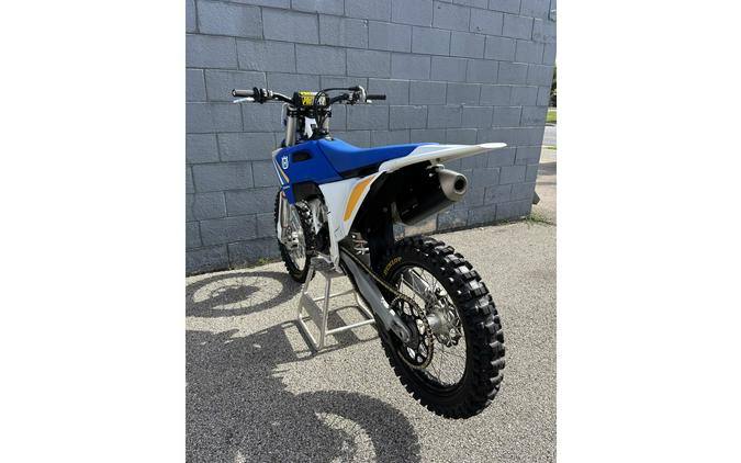 2025 FC 350 HERITAGE *RECONDITIONED DEMO $8,699.10 OTD* - Husqvarna Motorcycles