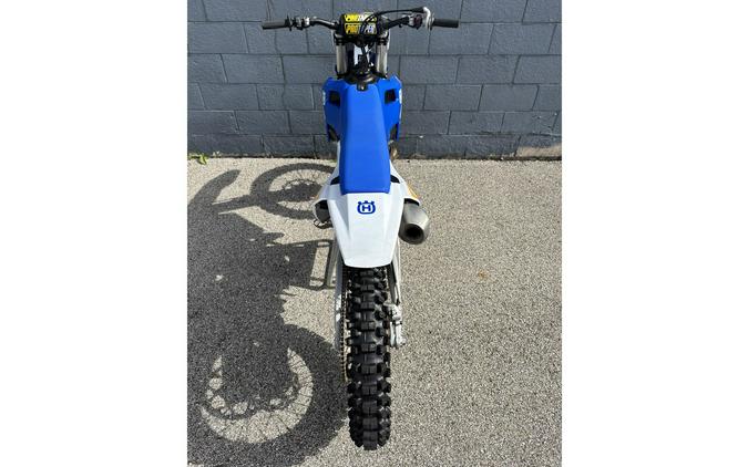 2025 FC 350 HERITAGE *RECONDITIONED DEMO $8,699.10 OTD* - Husqvarna Motorcycles