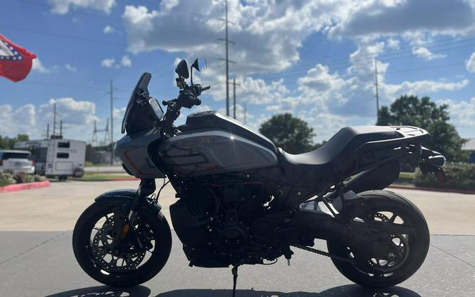 2026 Harley-Davidson® RA1250ST Pan America® 1250 ST DRK BILIARD GRY