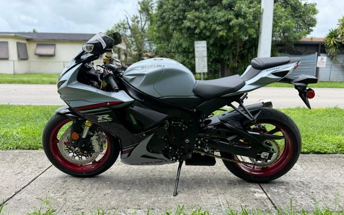 2023 Suzuki GSX-R750