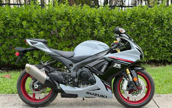 2023 Suzuki GSX-R750