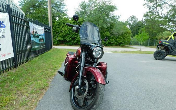 2013 Harley-Davidson FLHRSE5 - CVO Road King