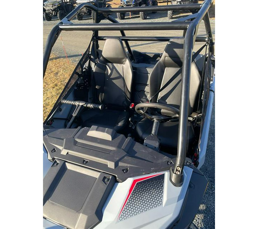 2024 Polaris RZR 200 EFI