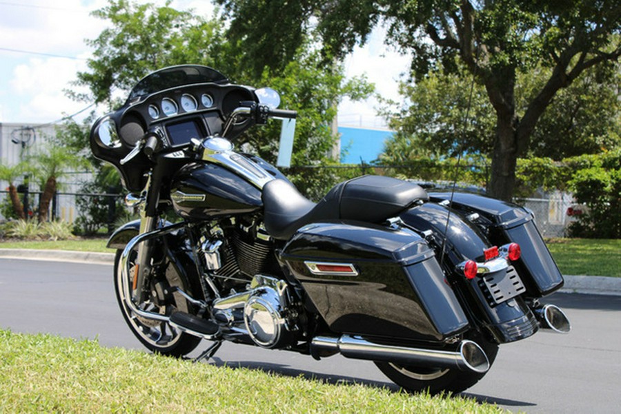 2021 Harley-Davidson FLHX - Street Glide