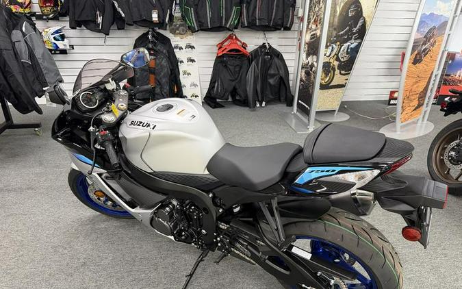 2026 Suzuki GSX-R750
