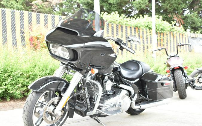 2015 Harley-Davidson Street Glide Special FLHXS
