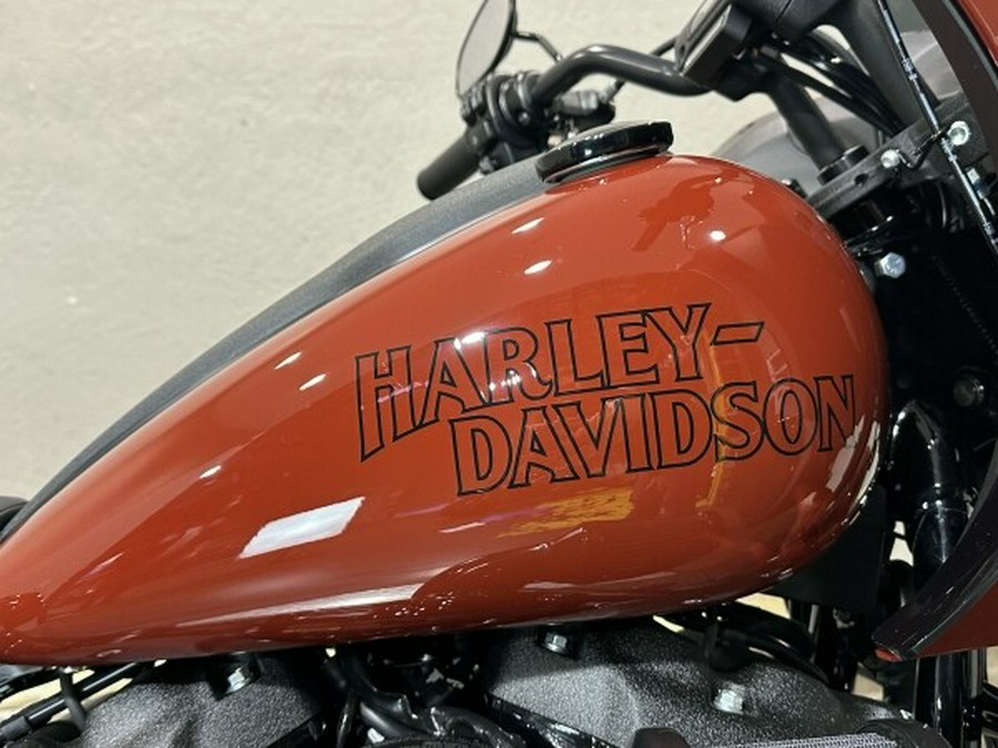 Harley-Davidson Low Rider ST 2024 FXLRST 84460640 RED ROCK