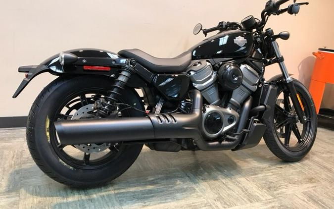 2024 Harley-Davidson® Nightster™ Vivid Black