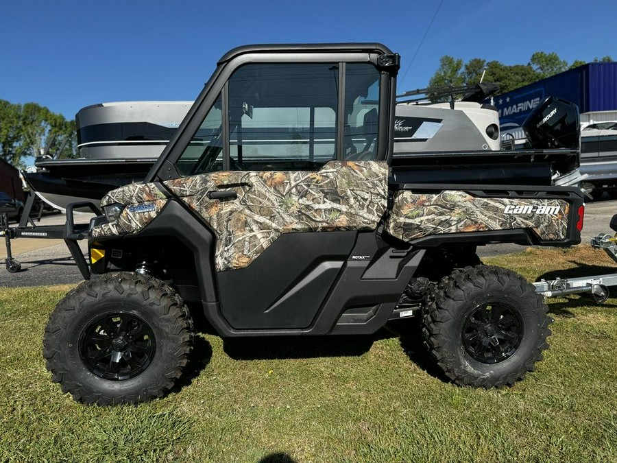 2024 Can-Am™ Defender Limited HD10